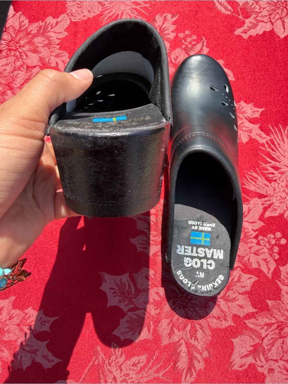 Clogs - Picture 9 of 10